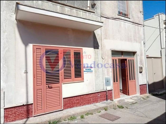 Casa bilocale in vendita in Via Porta, Serrano, Carpignano Salentino