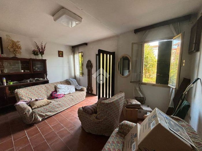 Casa con 5 locali in vendita in Via Tolomei, Centro, Loreggia