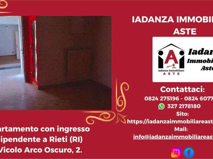 Appartamento con 5 locali in vendita in Vicolo Arco Oscuro, Rieti