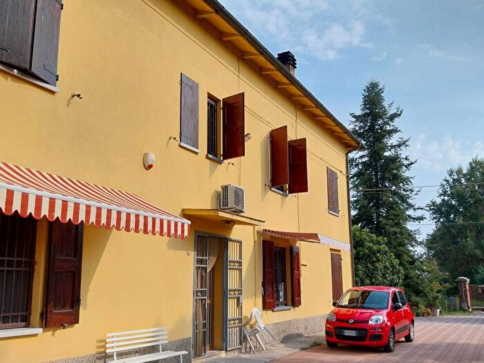 Casa con 5 locali in vendita in Via Valli, Calderara di Reno