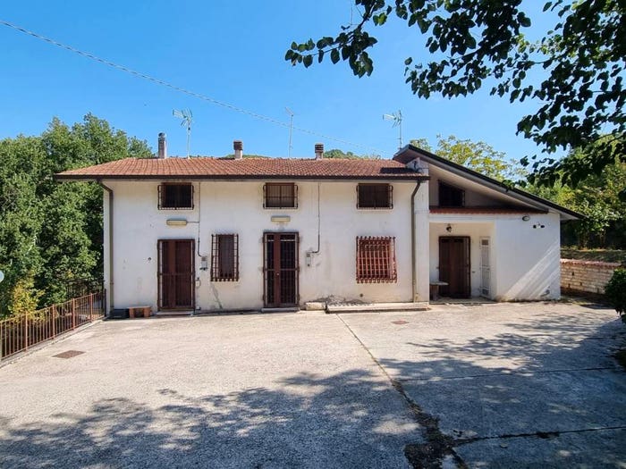 Appartamento trilocale in vendita in SP, San Mango sul Calore