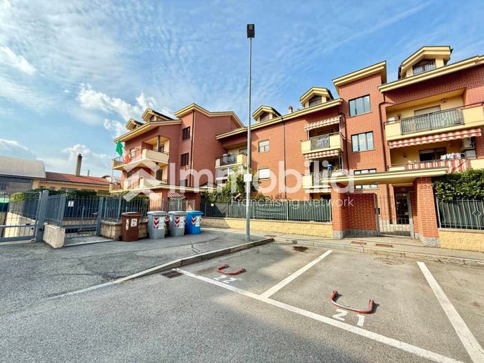 Appartamento con 5 locali in vendita in Via Vincenzo Gioberti, Nichelino