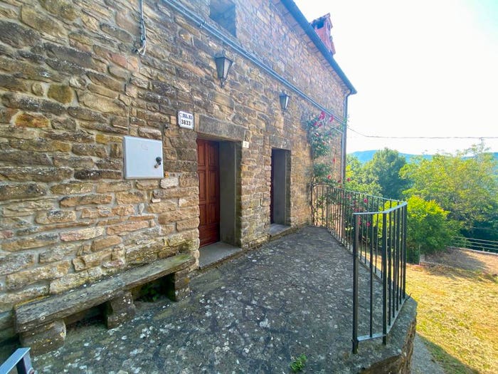 Casa bilocale in vendita in Via Panoramica, Castel del Rio