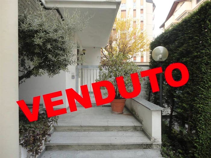 Appartamento trilocale in vendita in Via Crippa, Centro Storico, Lissone