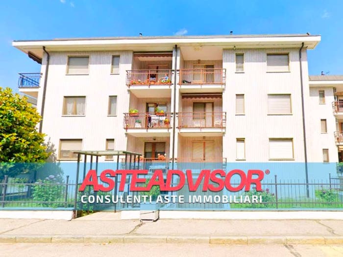 Appartamento con 6 locali in vendita in Viale Signorini, Villastellone