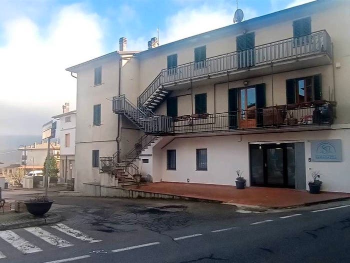 Appartamento quadrilocale in vendita in piazza Sisto Predieri, Baragazza, Castiglione dei Pepoli