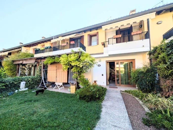 Casa quadrilocale in vendita in VIA CHIANNI, Centro, Casier
