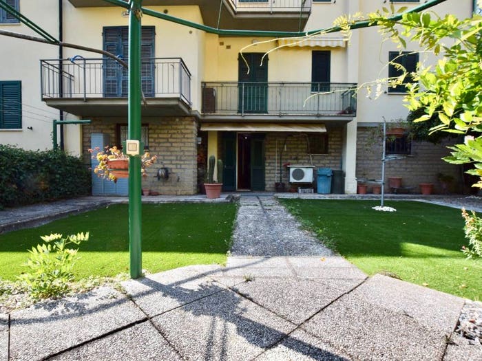Appartamento con 6 locali in vendita in Centro, Monterotondo Marittimo