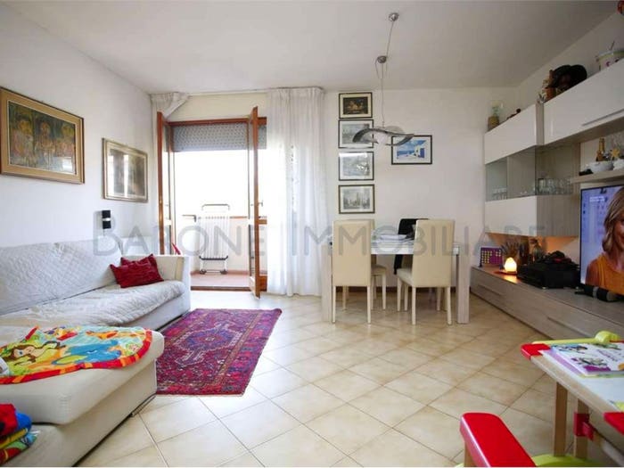 Appartamento con 5 locali in vendita in via bonascola, Perticata Bonascola Nazzano, Carrara