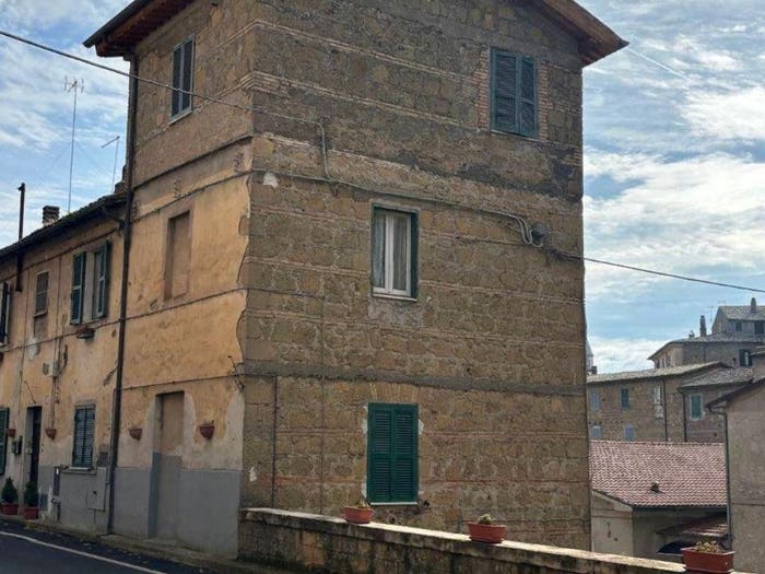 Appartamento con 5 locali in vendita in Via Roma, Grotte di Castro