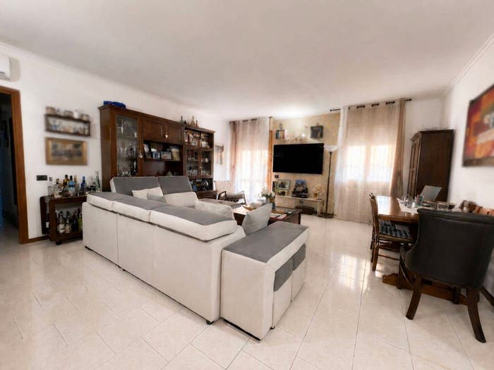 Appartamento trilocale in vendita in Via Vittorio Bottego, Colorno