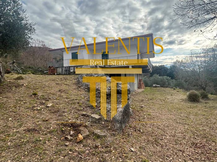 Casa quadrilocale in vendita in Strada Comunale Ranelle, Ausonia