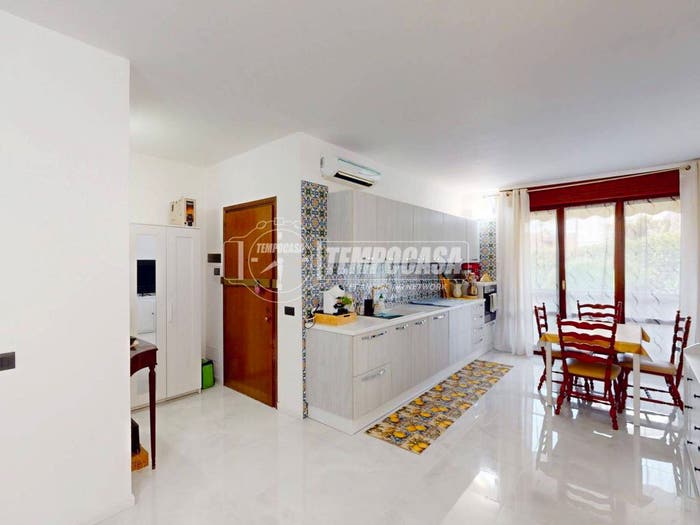Appartamento quadrilocale in vendita in Via Giovanni Verga Mombretto, Mombretto, Mediglia