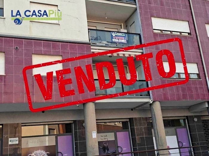 Appartamento quadrilocale in vendita in Via Molicella, Panebianco Tribunale, Cosenza