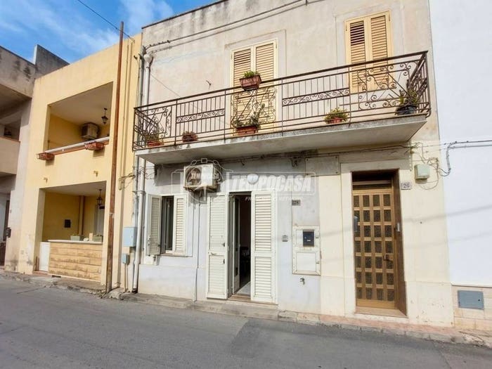 Appartamento trilocale in vendita in Via Santa Marina, Ponente, Milazzo