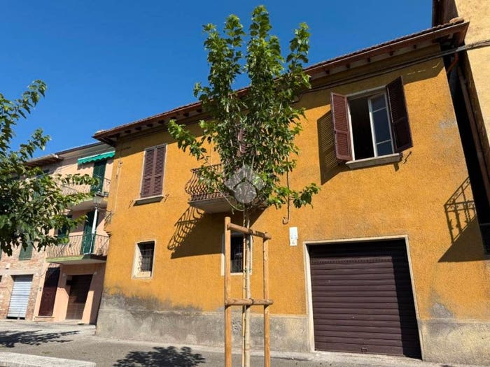 Casa trilocale in vendita in Via della Fontanella, Castel del Piano Pila, Perugia