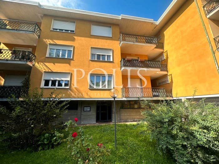 Appartamento trilocale in vendita in Albate Muggiò, Como