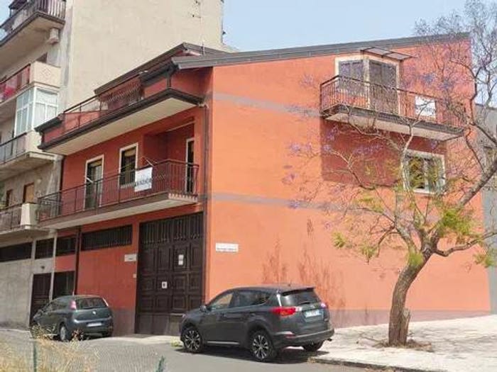 Appartamento con 5 locali in vendita in Via Aosta, Paternò
