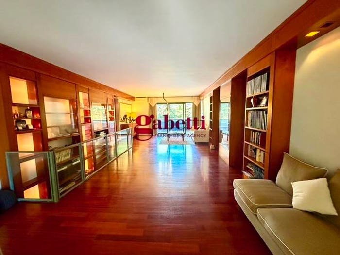 Appartamento con 6 locali in vendita in Via Carlo Porta, Milano, Basiglio