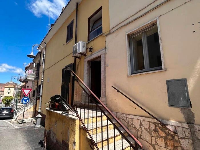 Appartamento trilocale in vendita in Via delle Sorgenti, Montorio Romano