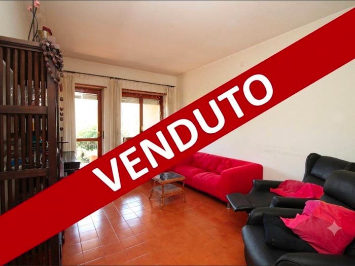 Appartamento trilocale in vendita in Piazza Mellano, Altipiano, Mondovì
