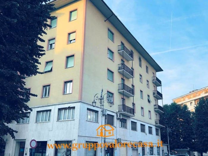 Appartamento quadrilocale in vendita in Centro, Acqui Terme