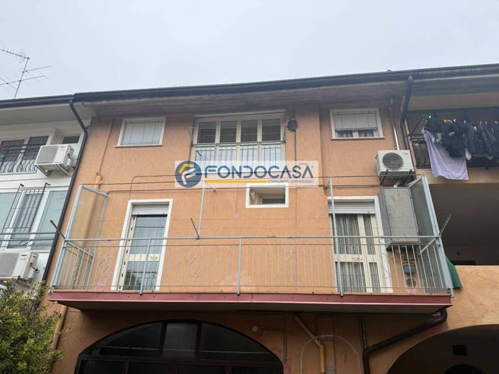 Appartamento trilocale in vendita in via leutelmonte, Montinelle, Manerba del Garda
