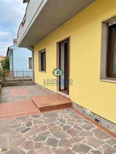 Appartamento con 5 locali in vendita in Via Silvio Pellico, Margine Coperta Traversagna, Massa e Cozzile