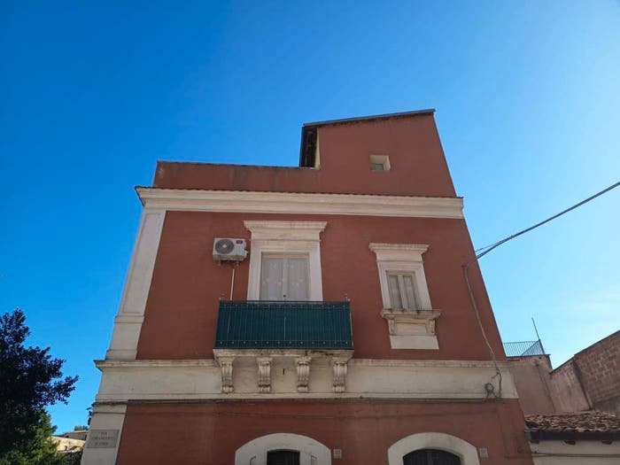 Casa trilocale in vendita in Piazza Alemagna, Lentini