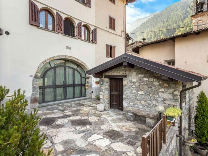Casa con 5 locali in vendita in via Piazzolo, Ardesio