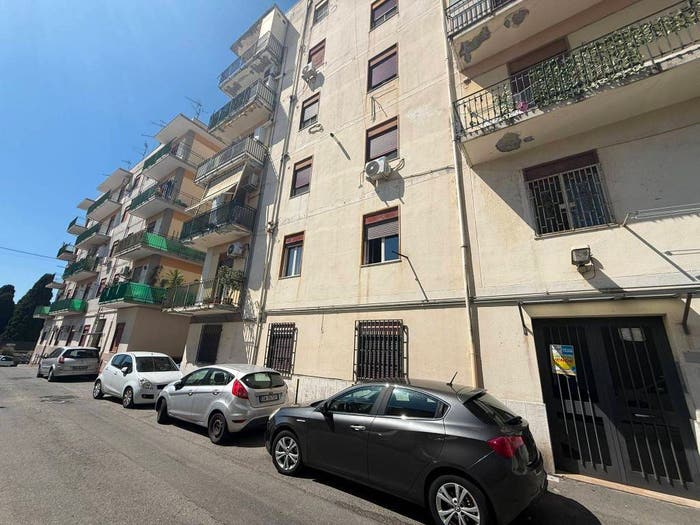 Appartamento quadrilocale in vendita in Via Comunale Santo, Villaggio Santo, Messina