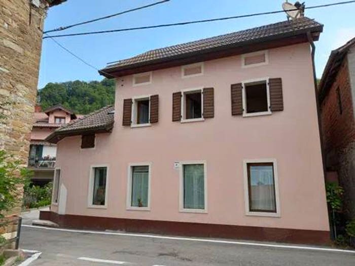 Casa bilocale in vendita in Farra D'Alpago, Alpago