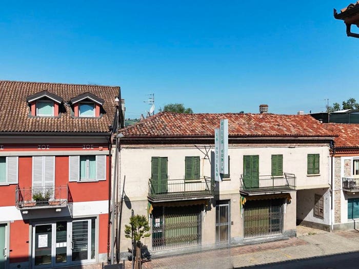 Appartamento con 5 locali in vendita in Via Giuseppe Garibaldi, Gallo, Grinzane Cavour