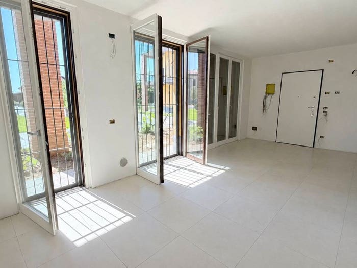 Appartamento trilocale in vendita in Via Lea Garofalo, Bettola Zelo Foramagno, Peschiera Borromeo
