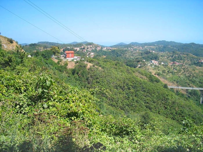 Casa con 6 locali in vendita in Via Longagnini, Cadibona, Quiliano