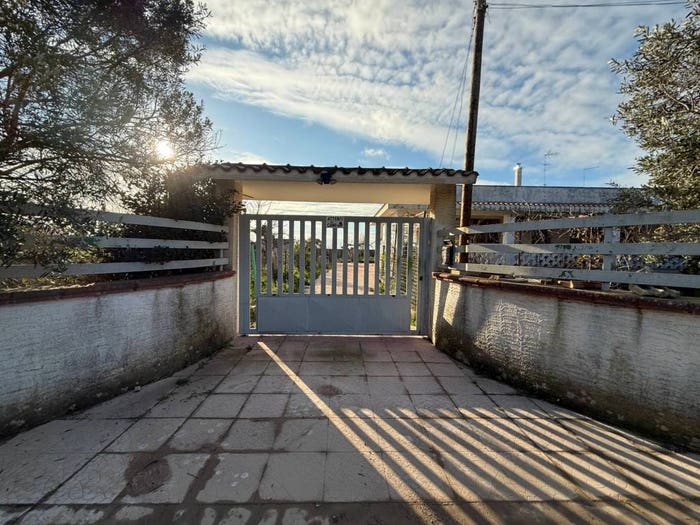 Casa quadrilocale in vendita in Strada Dei Vini, Tuturano Cerano, Brindisi
