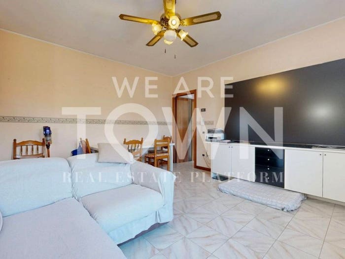 Appartamento trilocale in vendita in Via Ippolito Nievo, Vanzaghello
