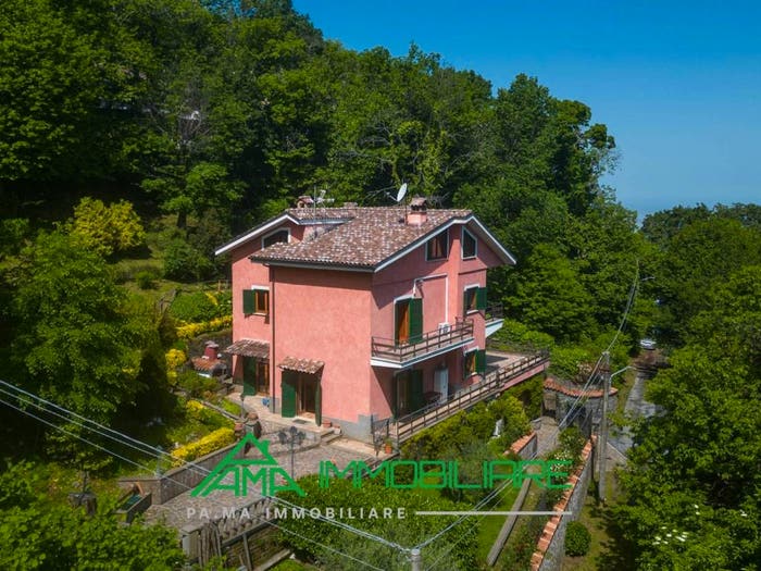 Casa con 6 locali in vendita in Via Canopo, Pratarena, Monte Compatri