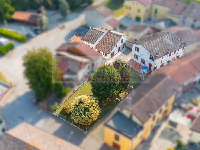 Casa con 6 locali in vendita in Stellata, Bondeno