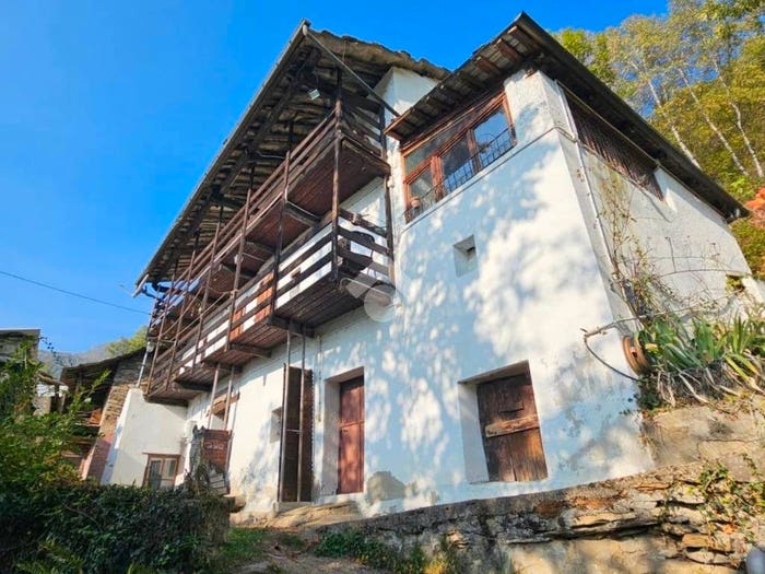 Casa quadrilocale in vendita in Borgata tornini, Tornini, Pramollo