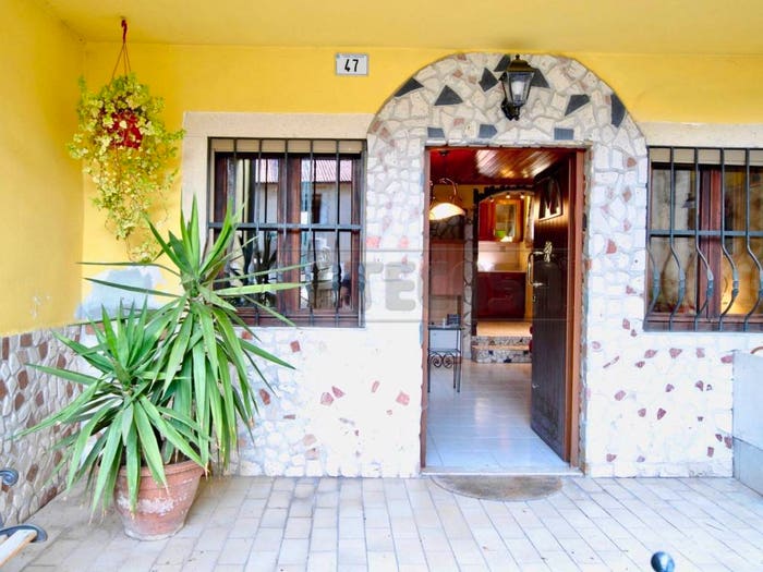 Casa quadrilocale in vendita in via capitello, Quargnenta, Brogliano