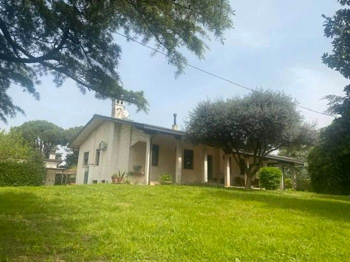 Casa con 6 locali in vendita in Via Bianchi, Bianchi, Mogliano Veneto