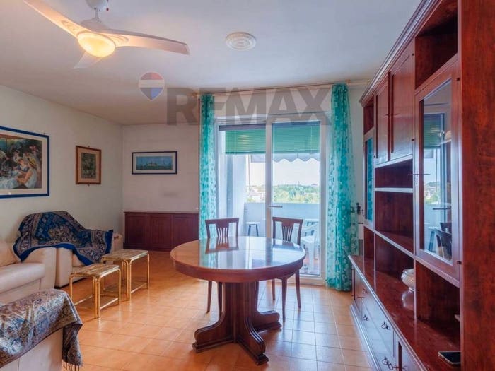 Appartamento quadrilocale in vendita in Via Leonardo Da Vinci, San Lazzaro, Parma