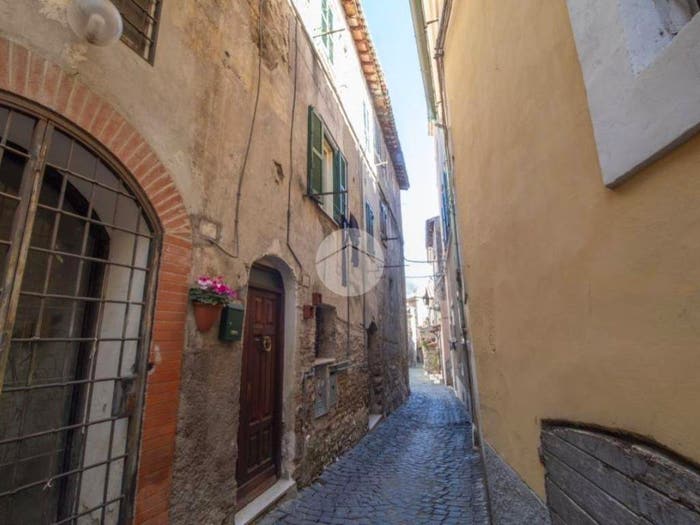 Appartamento trilocale in vendita in VIA GIACOMO MATTEOTTI, Centro, Palombara Sabina
