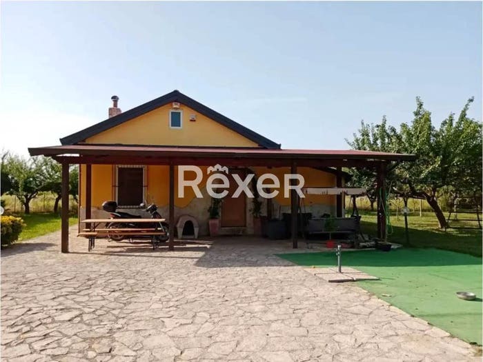 Casa con 5 locali in vendita in Via Spineta Nuova, Tavernola, Battipaglia
