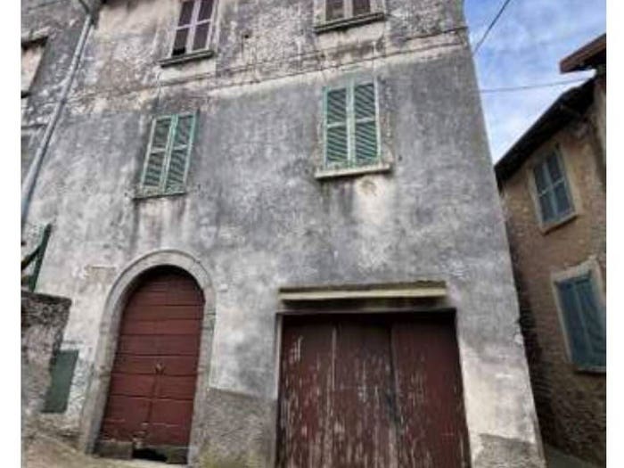 Appartamento bilocale in vendita in Via San Bernardo, Centro, Perledo