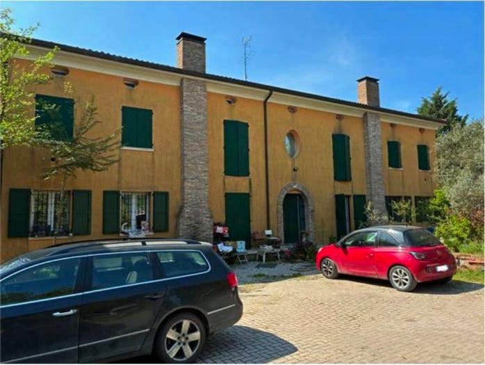 Appartamento bilocale in vendita in Via Massara, Mirandola