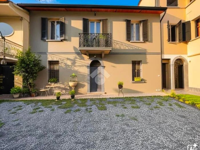 Casa trilocale in vendita in Via Zanardelli, Centro, Castiglione delle Stiviere