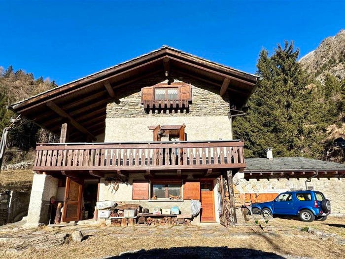 Case in Vendita e in Affitto - 2