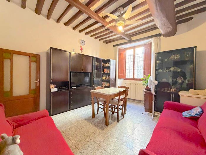 Appartamento quadrilocale in vendita in Via Libero Andreotti, Centro, Pescia
